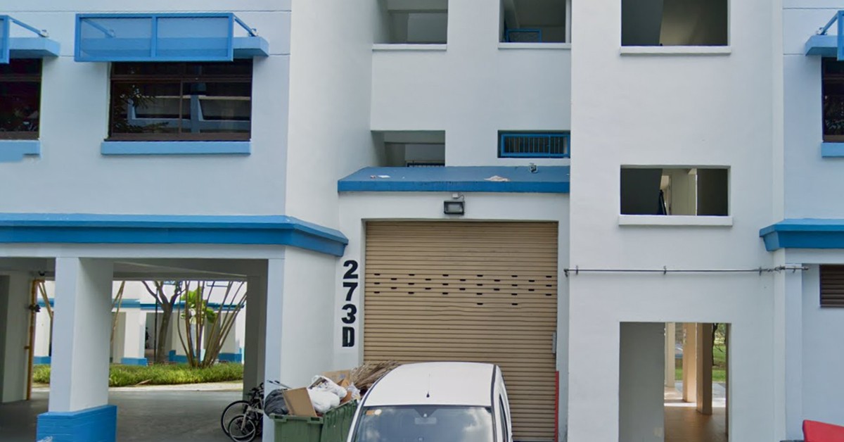 26 Y.O MAN FOUND MOTIONLESS AT FOOT OF JURONG WEST HDB