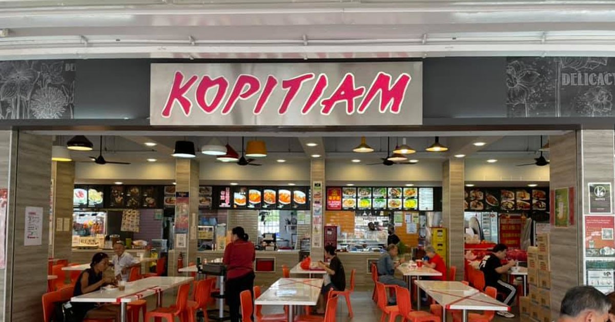 MAN TOPS UP $50 FOR BEDOK KOPITIAM BUT END UP MOST OF THE STALLS DONT ACCEPT
