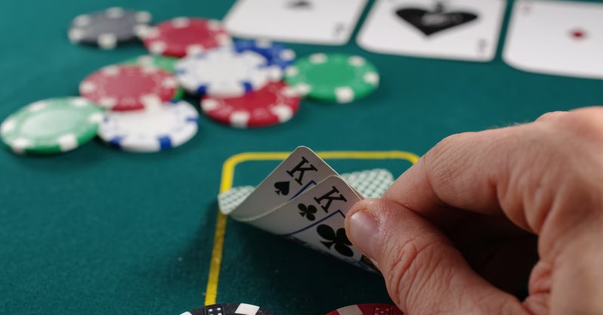 GAMBLING ADDICT LOST LIFE SAVINGS & GF AFTER FAILING TO QUIT