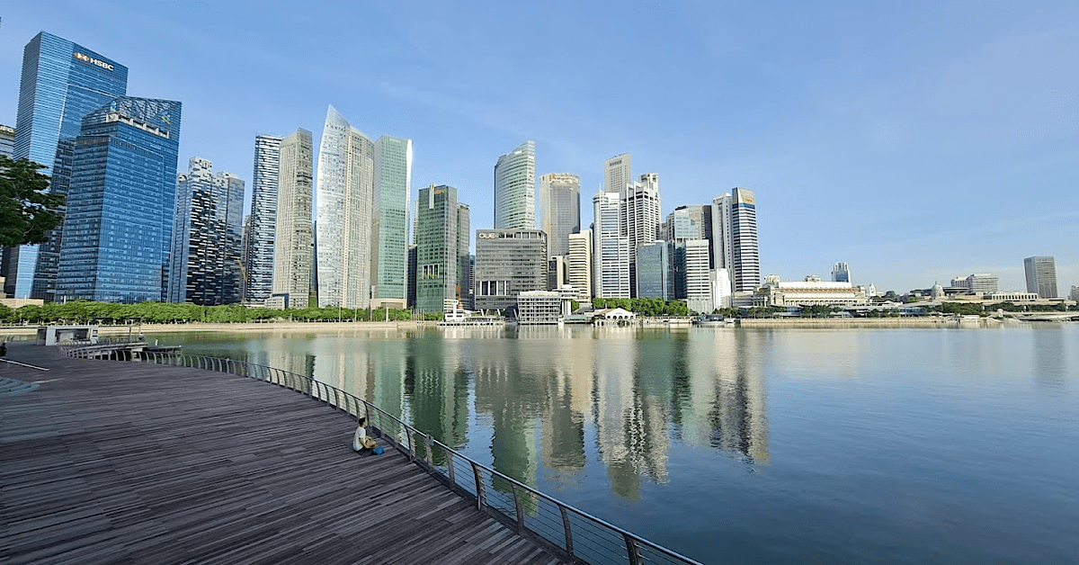 3703 NEW COVID-19 INFECTIONS IN SINGAPORE & 11 MORE DEATHS