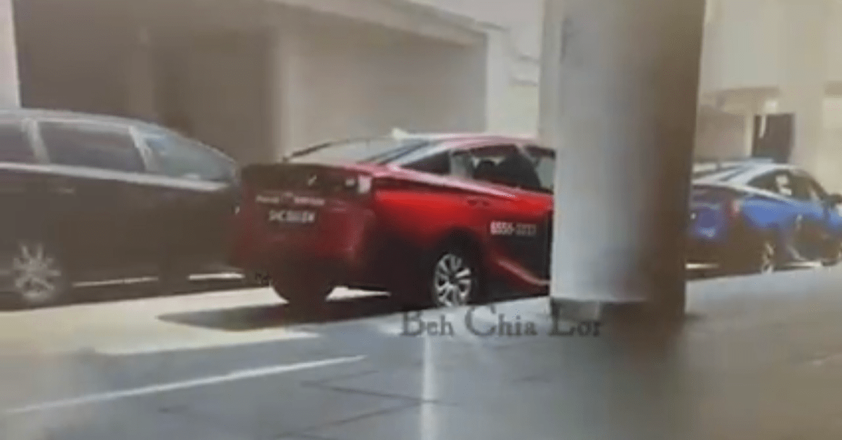 TAXI SEEN BOUNCING VIGOROUSLY, NETIZEN SAYS PEOPLE EXERCISING INSIDE
