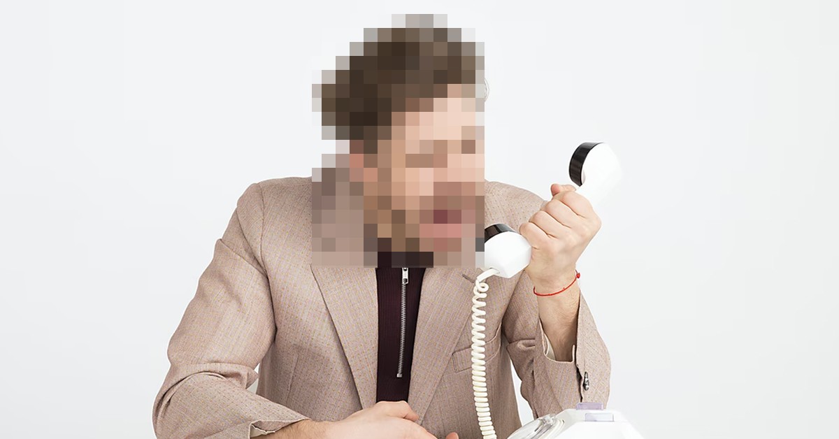CRAZY EMPLOYER SHOUT VULGAR, EXPECTS EMPLOYEE REPLY IN NIGHT