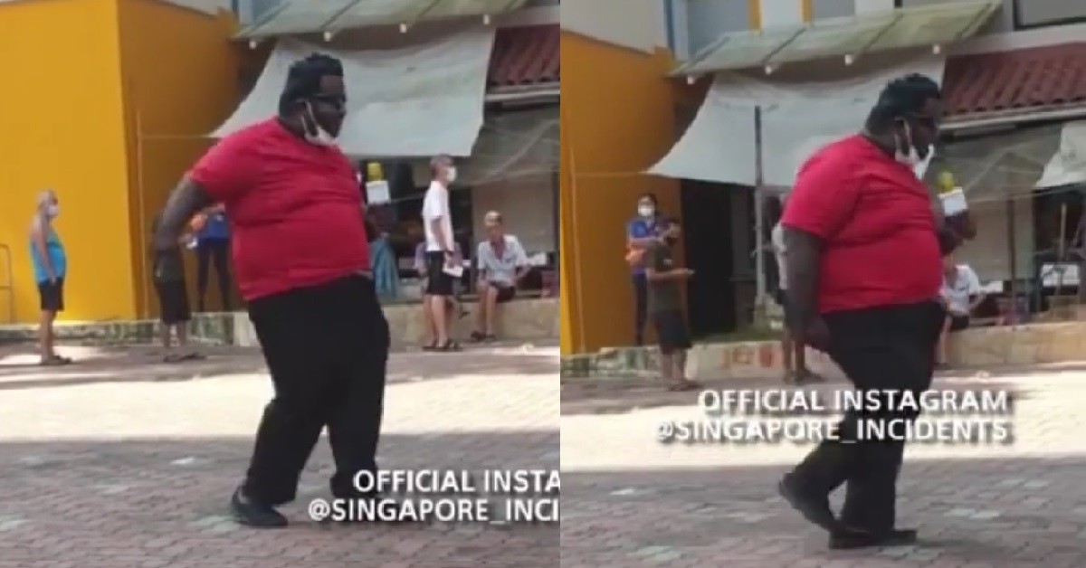 INDIAN MICHAEL JACKSON DANCING TO ENTERTAIN AH PEKS QUEUING UP