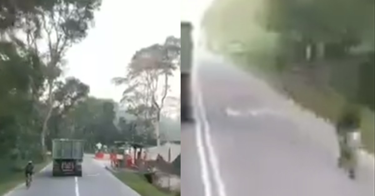 CYCLIST AT JALAN BAHAR, RIDING LIKE THEIR GRANDFATHER ROAD