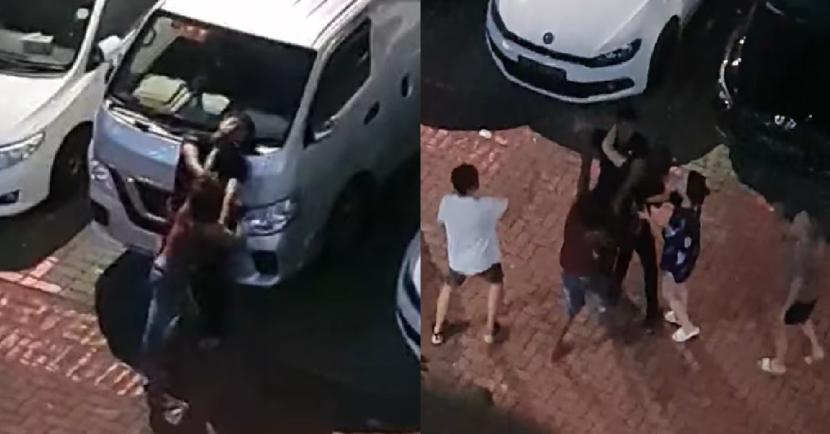 2 MEN FIGHTING & SHOUTING UNDER HDB BLOCK AT MIDNIGHT