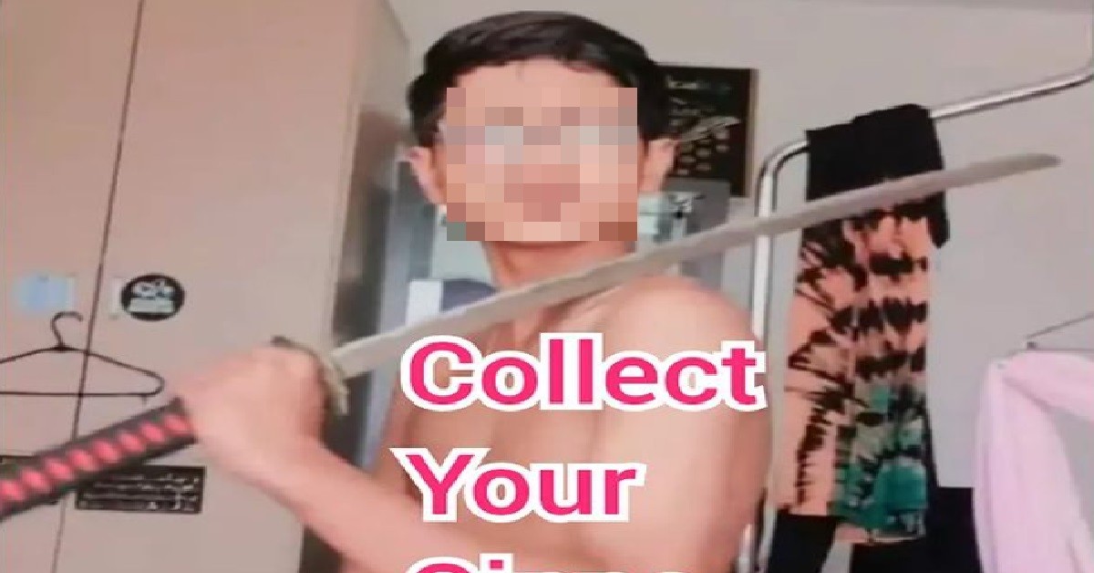 YP HOLD SWORD AND FLEX HIS RIBCAGE, WANT TO BE THE LAST SAMURAI