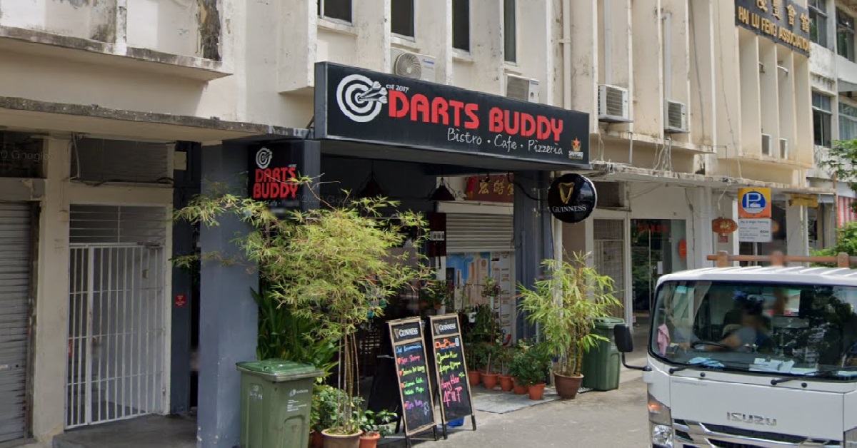 F&B OUTLET FINED $5K FOR LETTING CUSTOMERS DRINK ALCOHOL AFTER 10.30PM