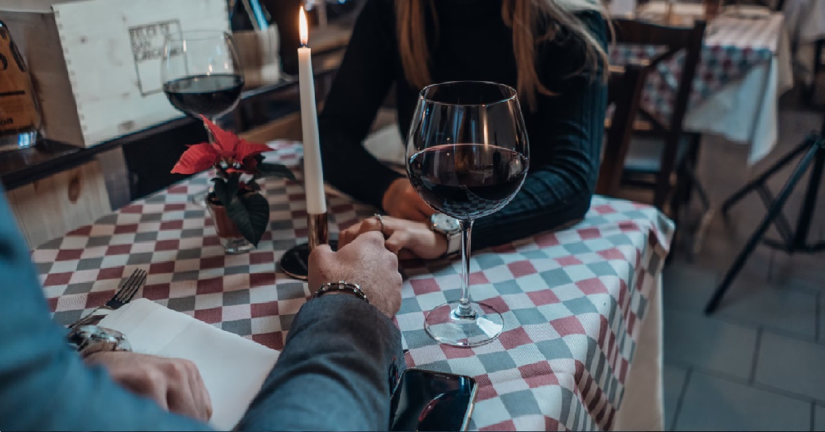 GUY FINDS DATING TIRING BECAUSE HE HAS TO DO EVERYTHING, GIRLS NOT MAKING EFFORT