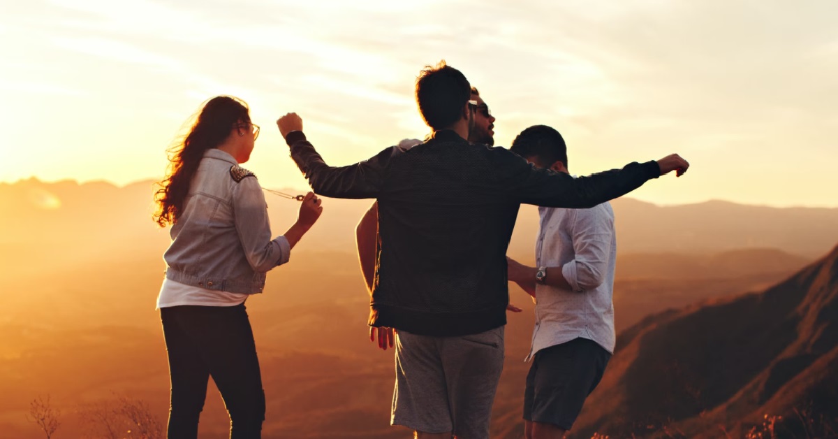 NETIZEN WANTS TO END FRIENDSHIP BECAUSE FRIENDS KEEP ASKING TO MEET UP
