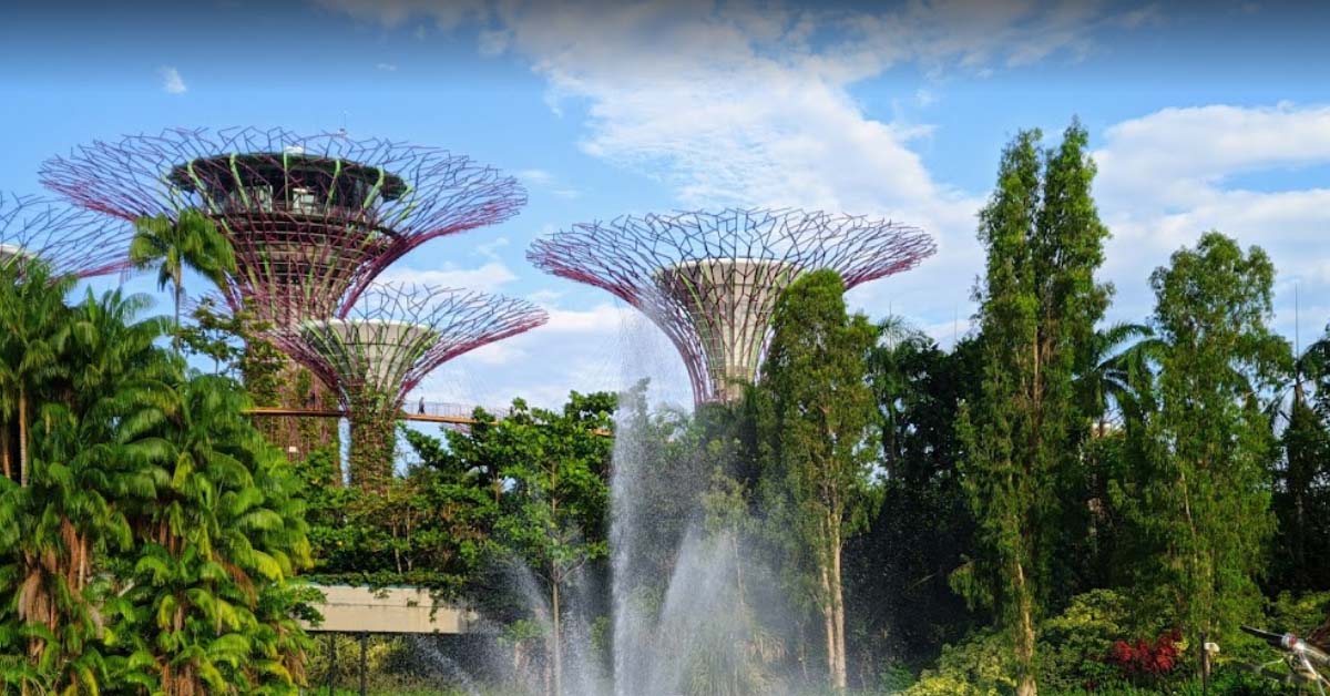 SALES OF TICKETS VTL FLIGHTS/BUS INTO SG SUSPENDED