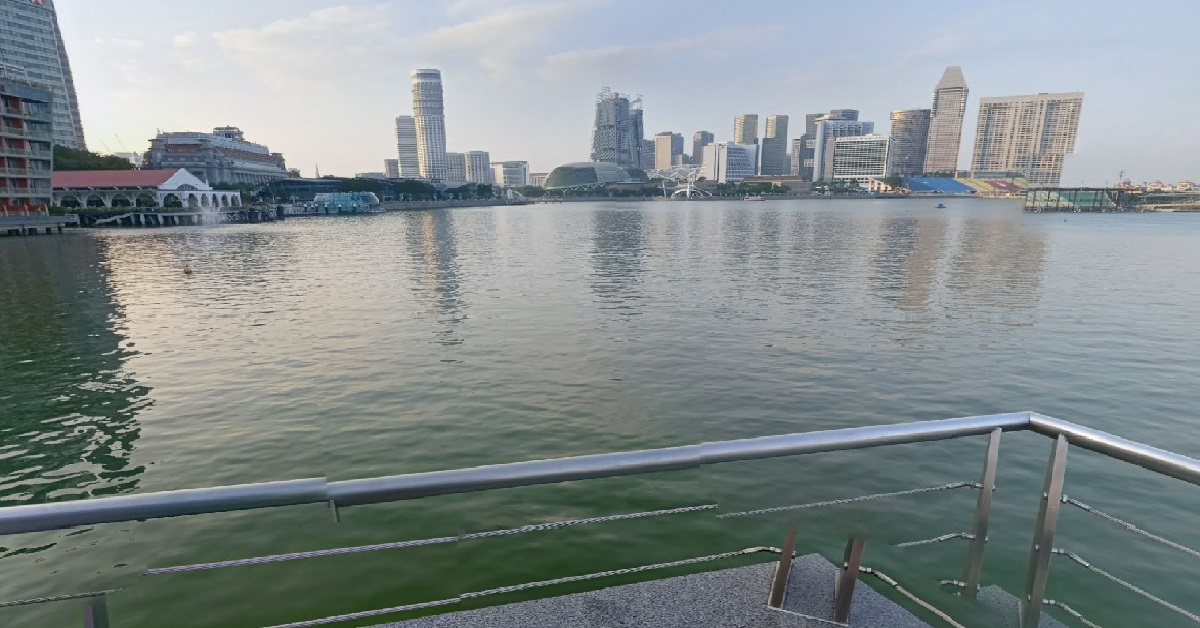 BODY OF 68 Y.O MAN FOUND FLOATING IN MARINA BAY WATERS ON XMAS MORNING