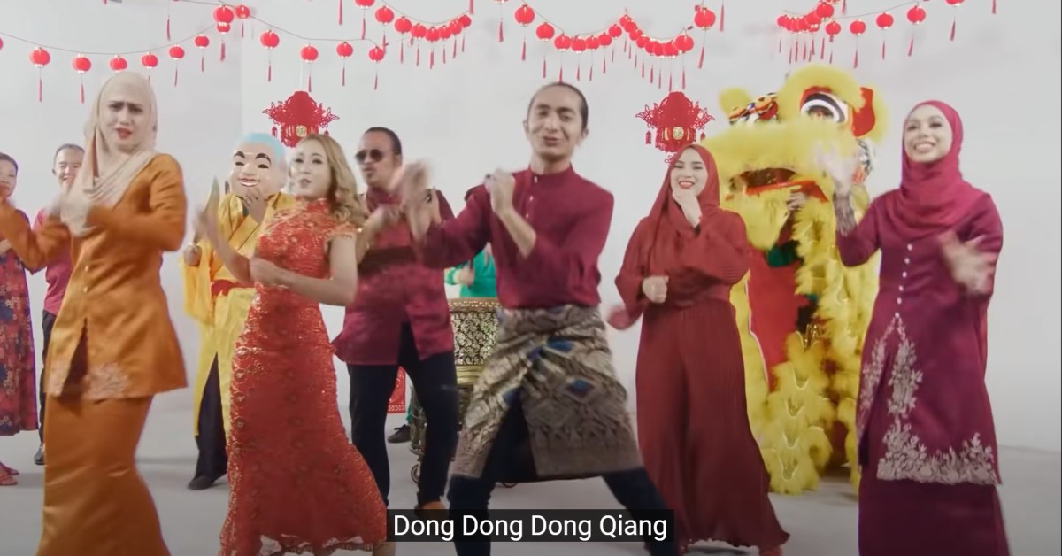 VIRAL CNY SONG IN MELAYU SUNG BY MALAYSIAN ARTISTES