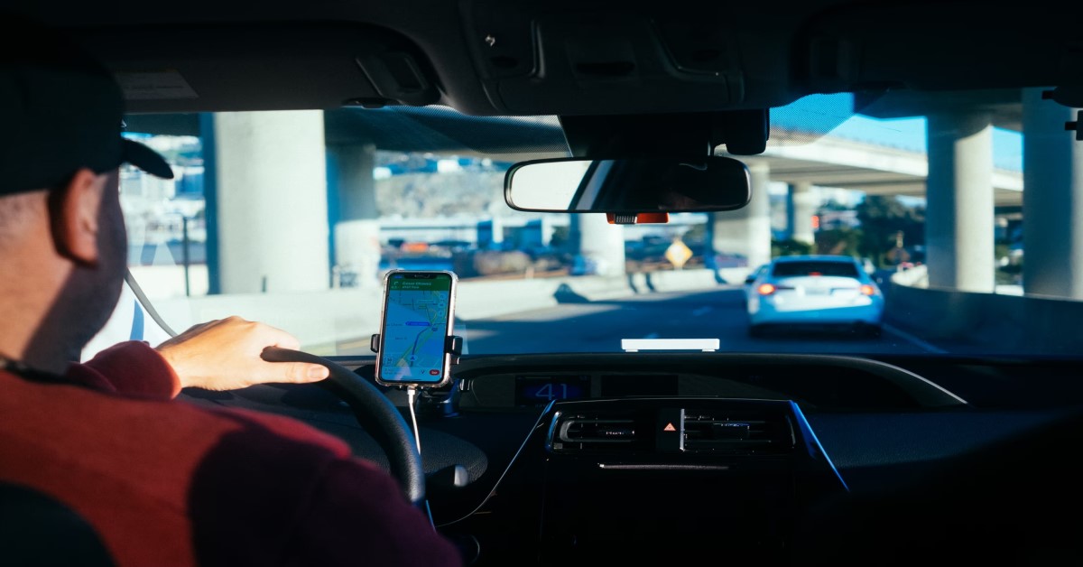 GRAB DRIVER ON MC FETCHED PASSENGERS & REFUSED TO GO SWAB, JAILED