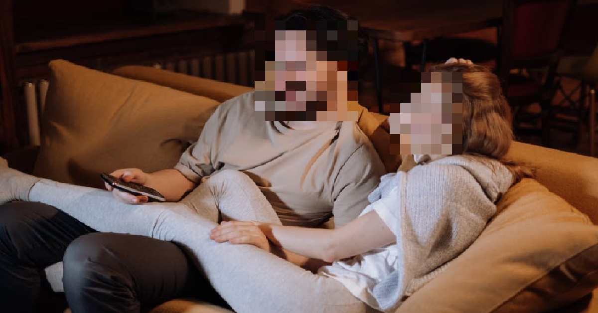 BOY SAW PARENTS “DOING IT”, MOM EXPLAINS DAD IS PUTTING MEDICINE INSIDE HER