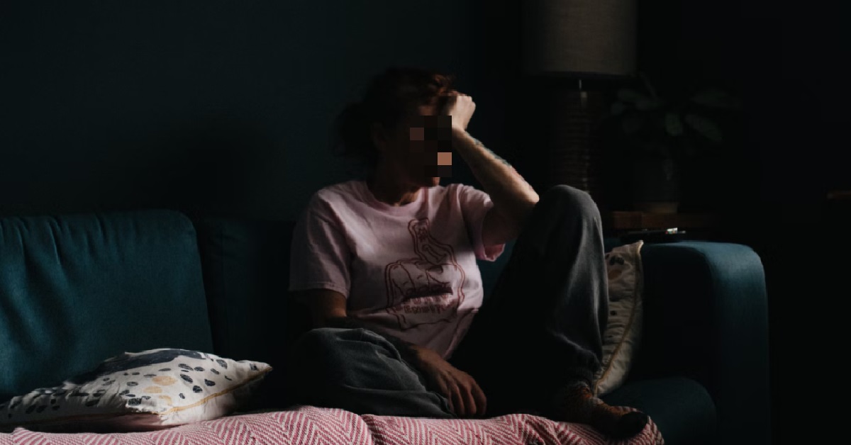 GIRL DOESN’T KNOW HOW TO MAKE FRIENDS, NO ONE HAS SAME INTERESTS