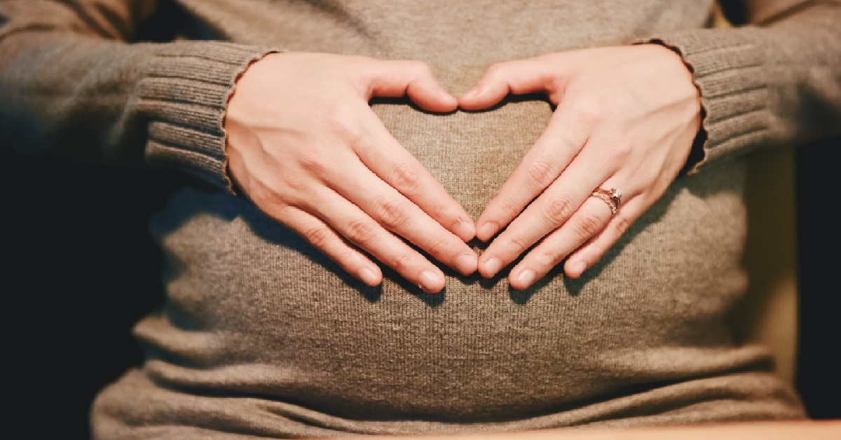 MAN SAYS HE IS ATTRACTED TO PREGNANT WOMEN, HAS A “BREEDING FETISH”