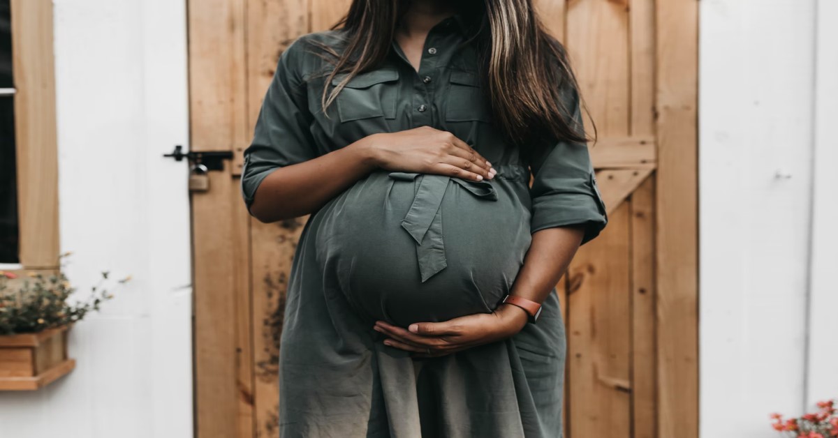GUY MADE COLLEAGUE PREGNANT, WANTED TO CONFESS TO GF BUT COLLEAGUE MISCARRIGE