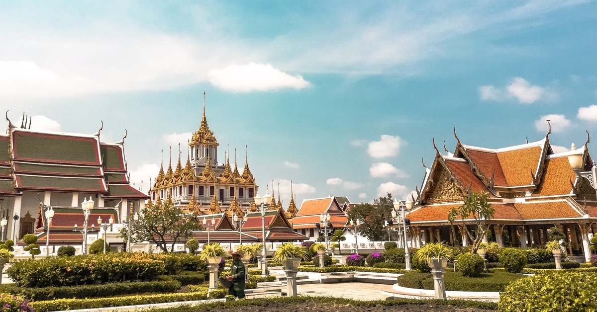 BANGKOK TO CHANGE NAME TO KRUNG THEP MAHA NAKHON
