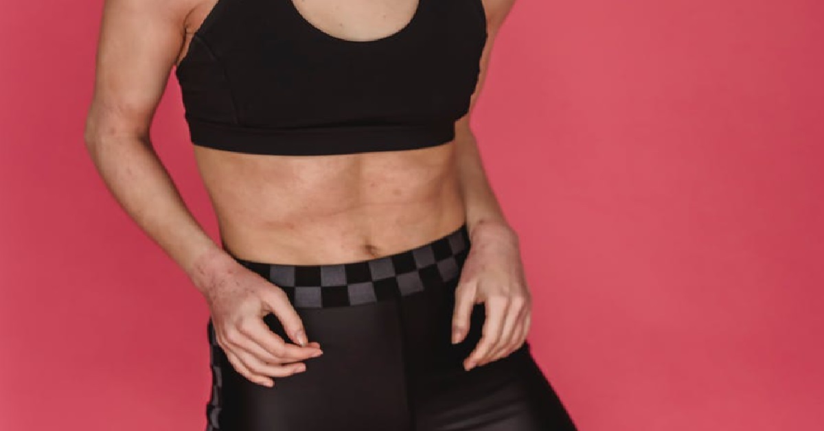 WAITER REFUSED TO GIVE WOMAN THE FOOD SHE ORDERED TO “PROTECT” HER FIGURE