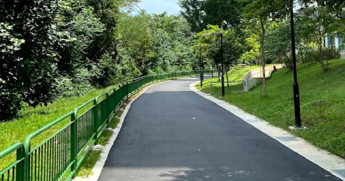 GUY MINDING HIS OWN BUSINESS, ACCUSED OF STARING AT OTHER GUY’S GF