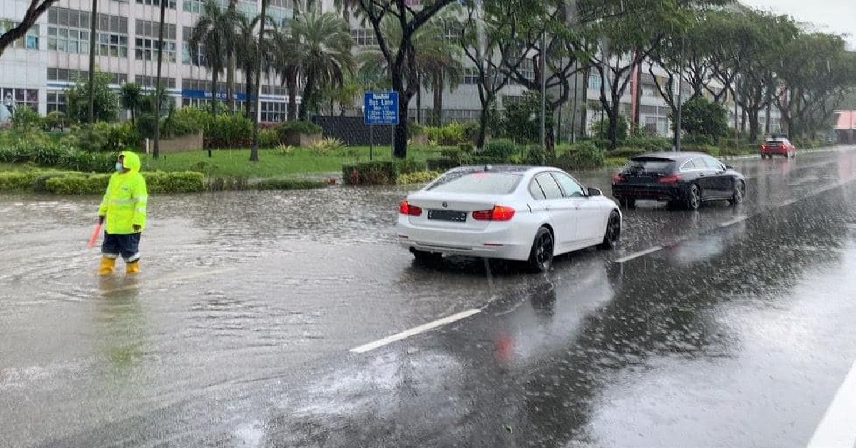 PUB ISSUES FLOOD RISK WARNING FOR FLASH FLOODS AT PIE SLIP ROAD