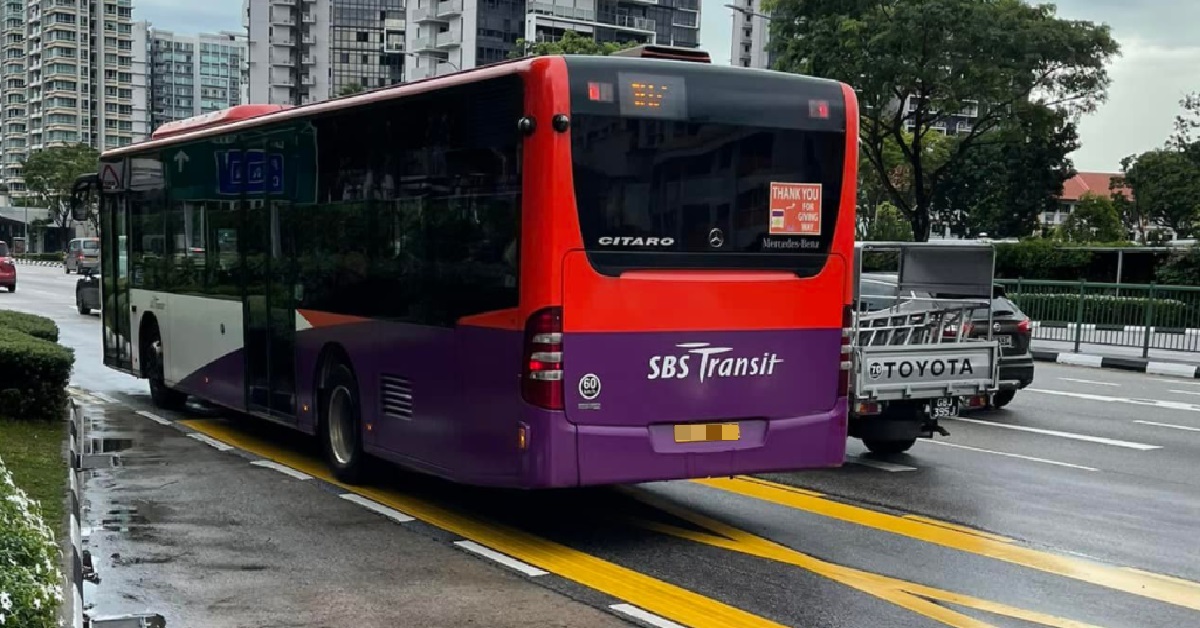 BUS DRIVER ALLEGEDLY REFUSED TO STOP FOR PAX, WAVE GOODBYE TO HIM