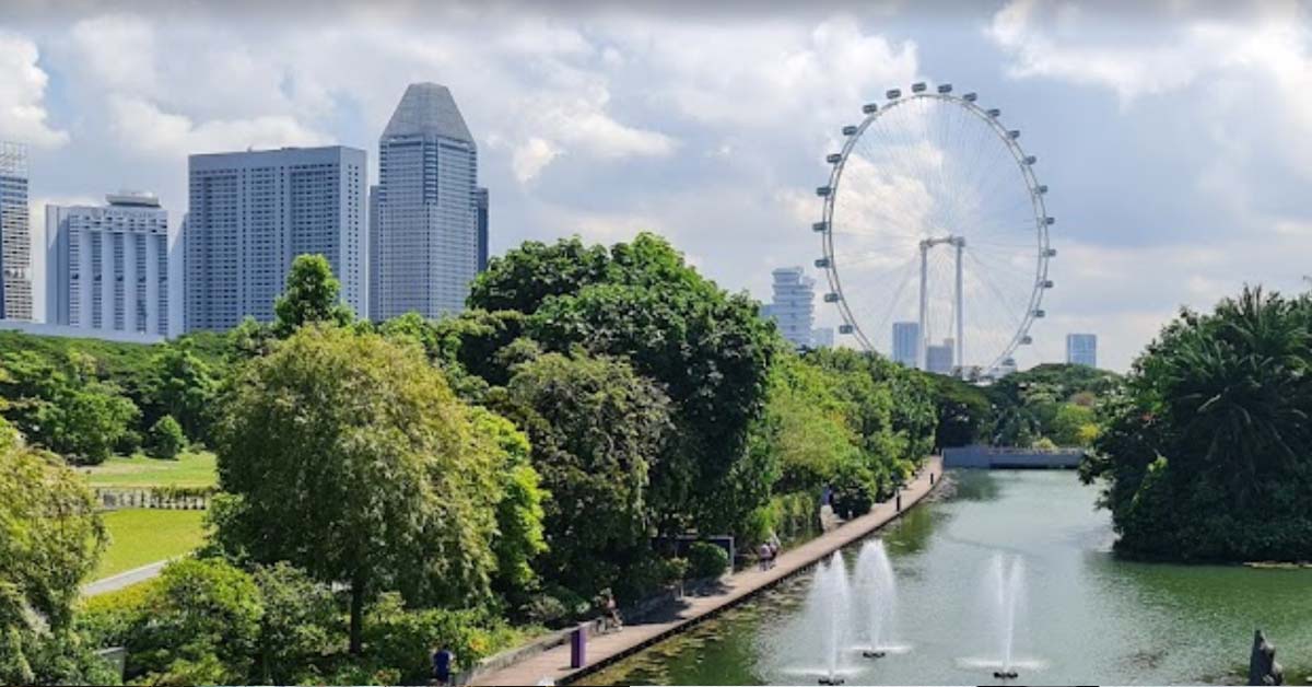 10,686 NEW CASES IN SINGAPORE, 1 DEATH