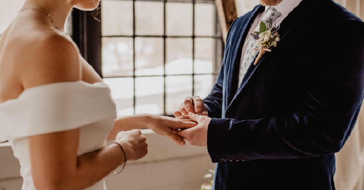 GUY HASN’T TOLD HIS MUM THAT HE IS GETTING MARRIED, FAMILY HATES HIS FIANCEE