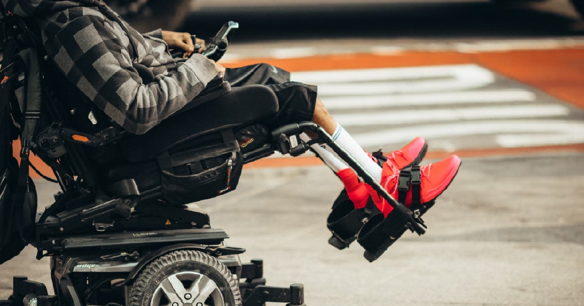 WOMAN’S SON IS DISABLED, SHE HATES BEING HIS MUM CAUSE OF THE LOOKS THEY GET