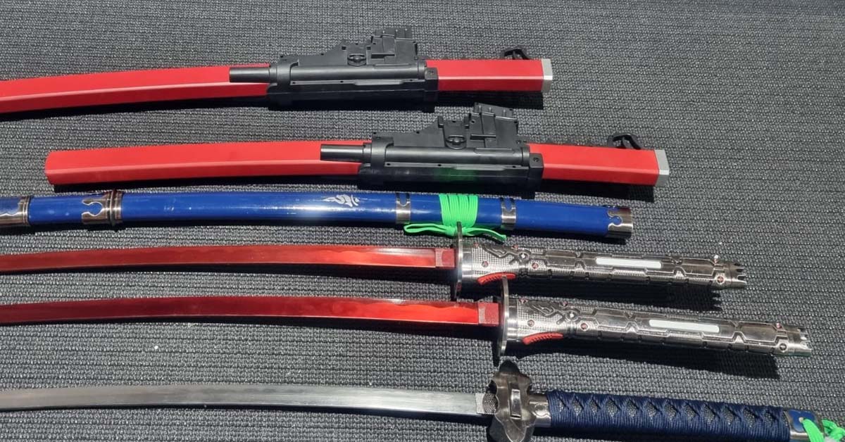 ATTEMPT TO SMUGGLE KATANA SWORDS FOILED BY ICA OFFICERS