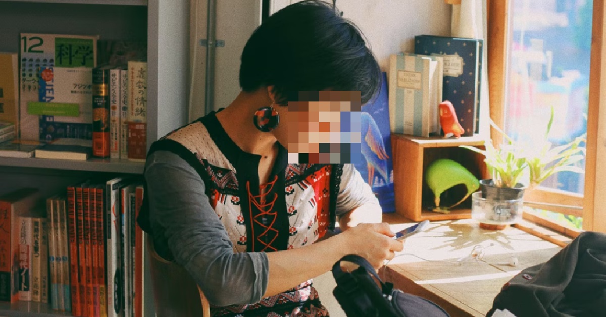 GIRL’S MUM SCOLDS HER FOR EVERYTHING SHE DO, NOTHING IS GOOD ENOUGH FOR HER