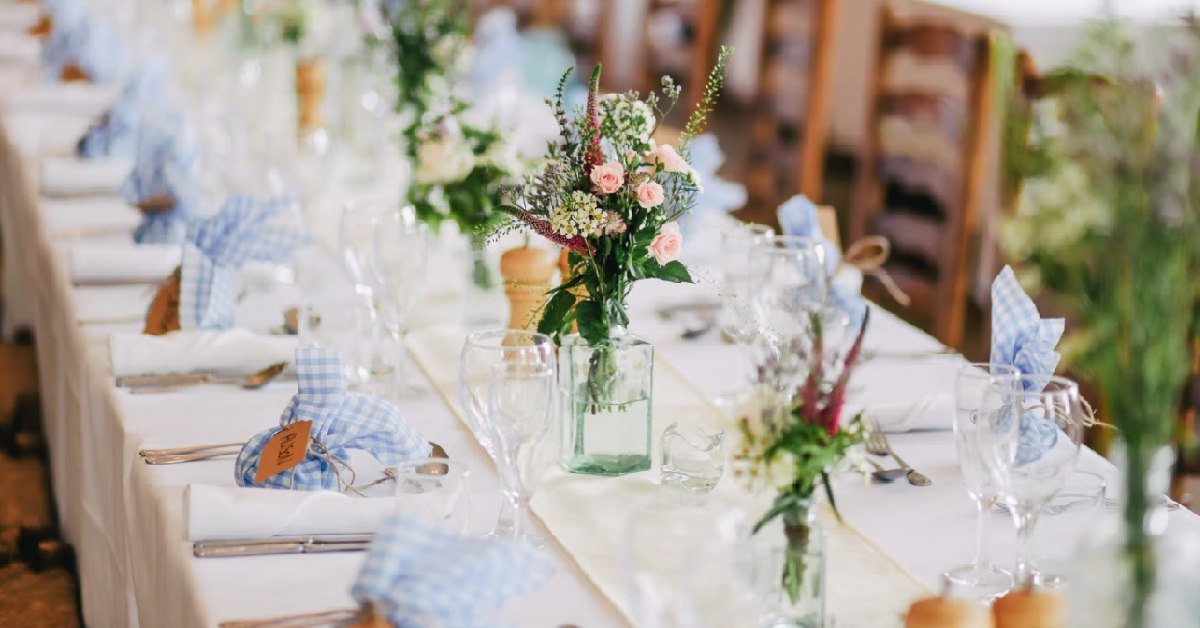 GIRL GETTING MARRIED & PLANNED A HUGE EXPENSIVE WEDDING, WANTS SIBLINGS TO PAY FOR IT