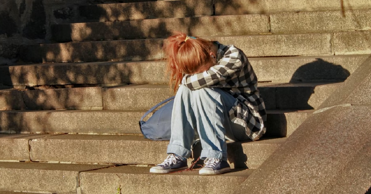 WOMAN CAN’T FORGIVE HERSELF FOR HER DOG’S DEATH EVEN AFTER 30 YEARS