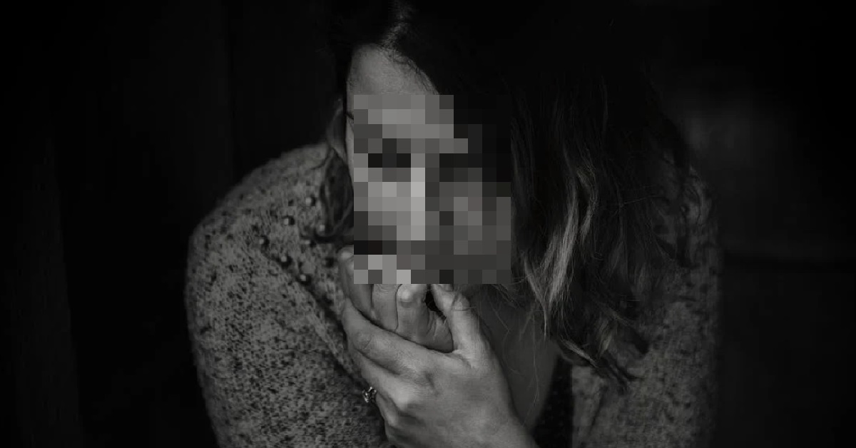 GIRL’S BF UNINVITED HER TO EVENT, TELLS HER TO “GET HER OWN FRIENDS”