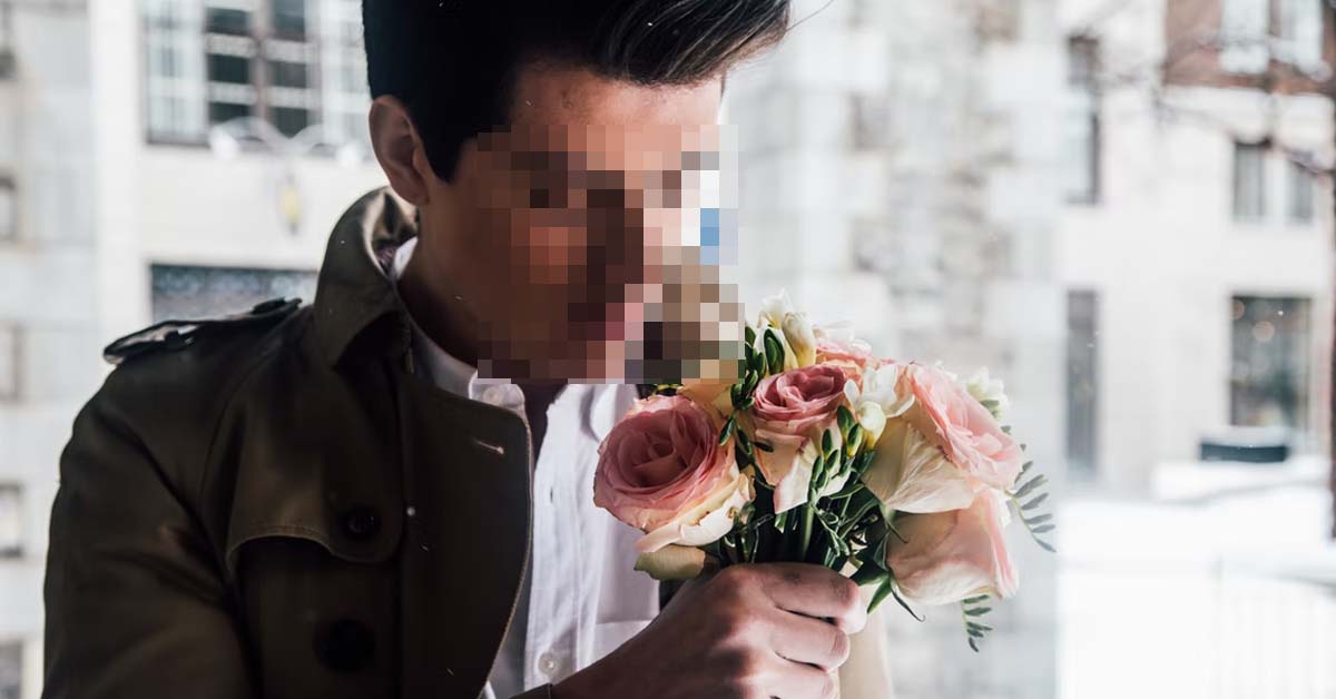 INSECURE GUY WORRIED AS GF CONSTANTLY MEETS HANDSOME GUY ALONE