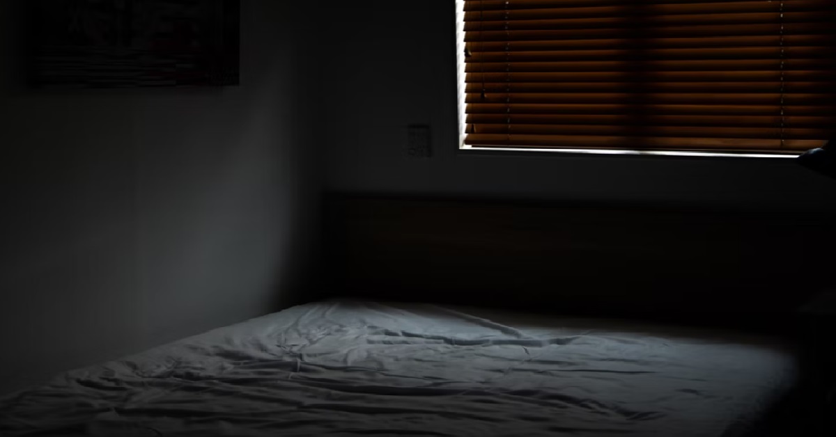 FAMILY LIVING IN HOME HAUNTED BY MANY SPIRITS, SEES HEADLESS FEMALE GHOST