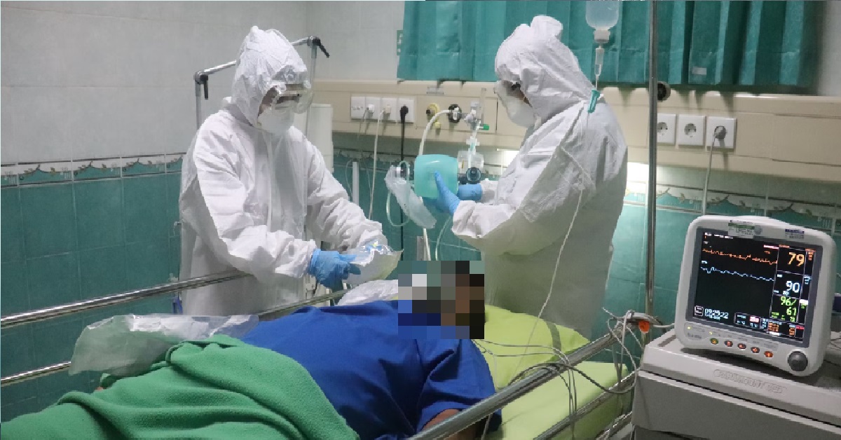 DYING GRANDPA IN ICU, BUT FAMILY INSIST ON SAVING HIM, PROLONG THE PAIN