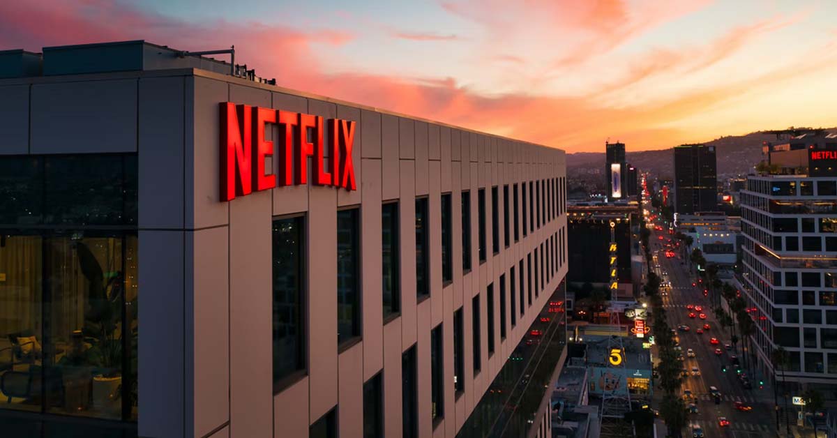 JOBLESS GF REFUSE TO HELP OUT AT HOME, NETFLIX ALL DAY