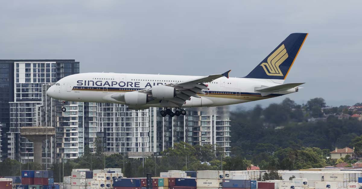 SIA LOOKING TO HIRE 2,000 CABIN CREWS, 800 FILLED SO FAR