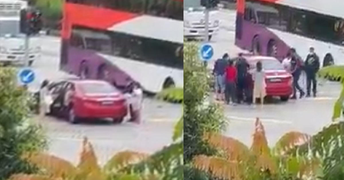 3 VEHICLE CRASHED AT TAMPINES, 7 PPL INCLUDING 2 Y.O BOY HOSPITALISED