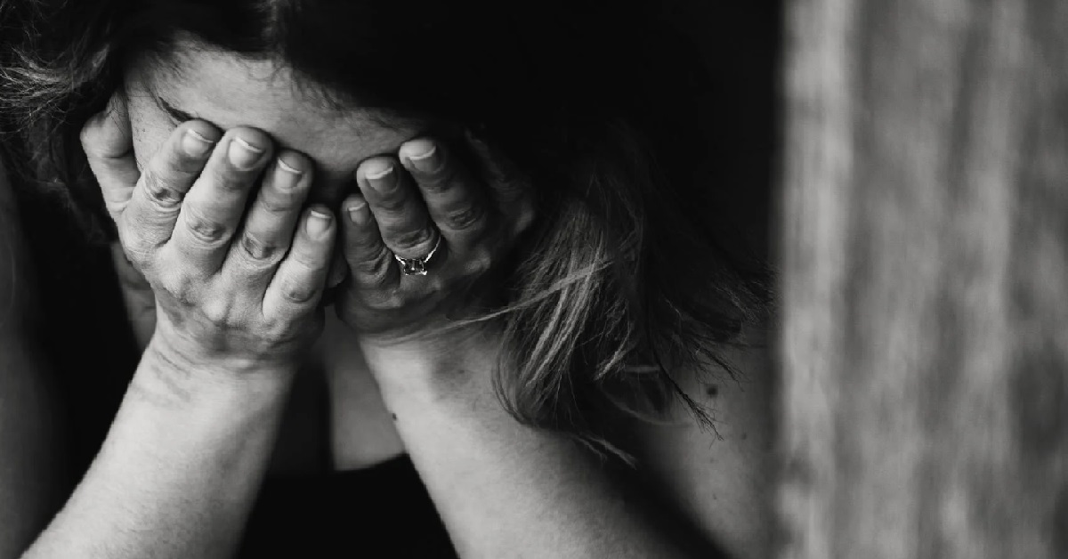 GUY’S GF THINKS SHE CAN HAVE EVERYTHING HER WAY JUST BY CRYING