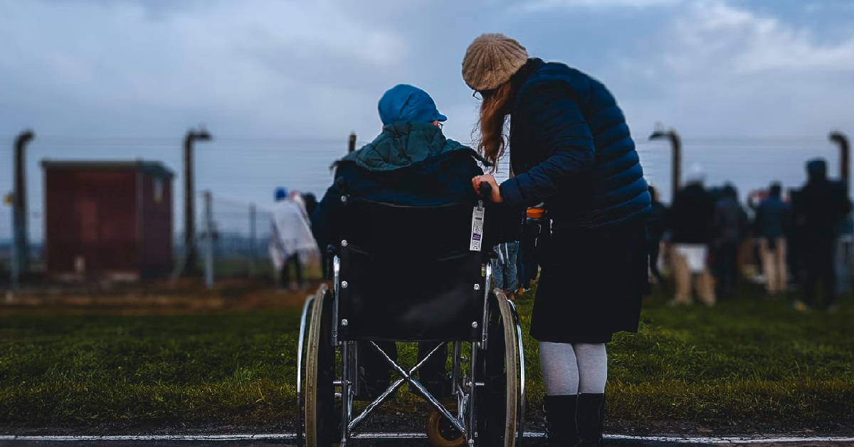 DISABLED MAN BECAME A SUGAR DADDY BECAUSE HE FELT LONELY