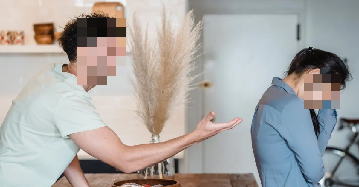 MAN FEELS “DISRESPECTED” BECAUSE GF WORKS AT NIGHT, WANTS HER MOVE OUT