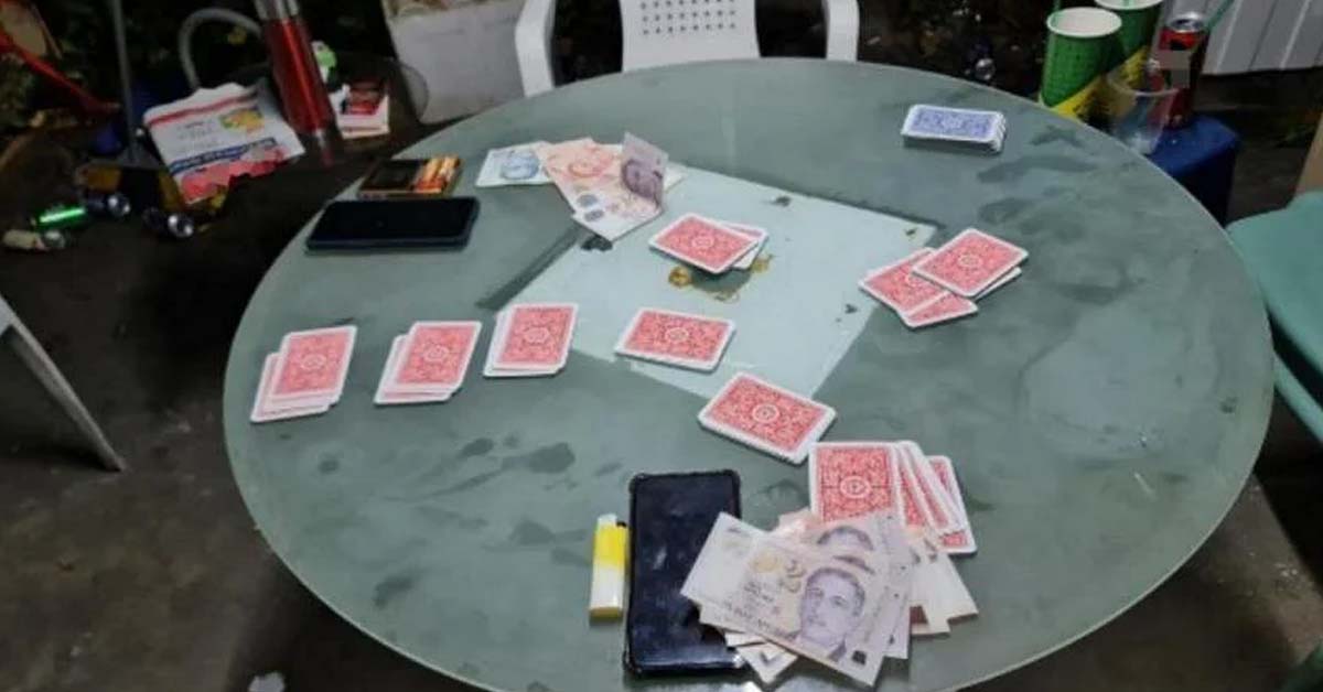 FATHER LOSES MONEY GAMBLING THEN GOES HOME & BEAT MUM UP BUT SHE STILL REFUSE TO DIVORCE HIM
