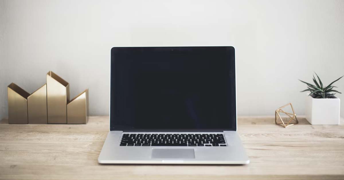 GIRL TAKES COUSIN’S INHERITANCE TO BUY LAPTOP, CAUSE HE’S TOO YOUNG TO KNOW BOUT IT
