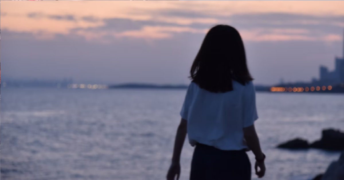 GIRL GOES MIA AND DISAPPEARS WHENEVER SHE’S FEELING DOWN