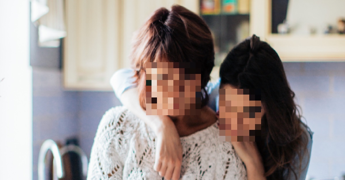 GIRL FOUND OUT MOM HAS BEEN CHEATING ON DAD FOR 25 YEARS