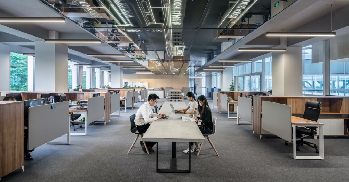 EMPLOYEE CAN’T LEAVE WORK ON TIME BECAUSE THEY’LL BE DEEMED AS “LAZY”