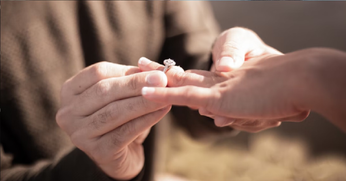 BF KEEPS GIVING EXCUSE NOT TO MARRY GF, “BUY RING 1ST”, “LOSE WEIGHT 1ST”, “SAVE MONEY 1ST”