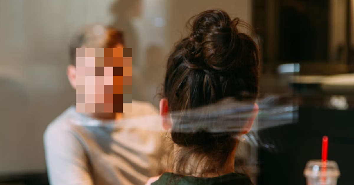 WOMAN FOUND OUT HUSBAND TOLD FRIENDS ABOUT HER “MOVES” IN BED